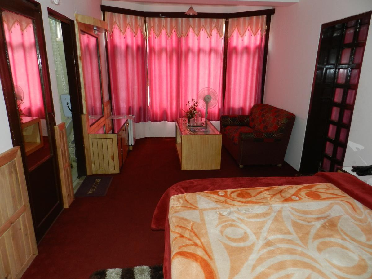 Hotel Seagull Manāli Quarto foto